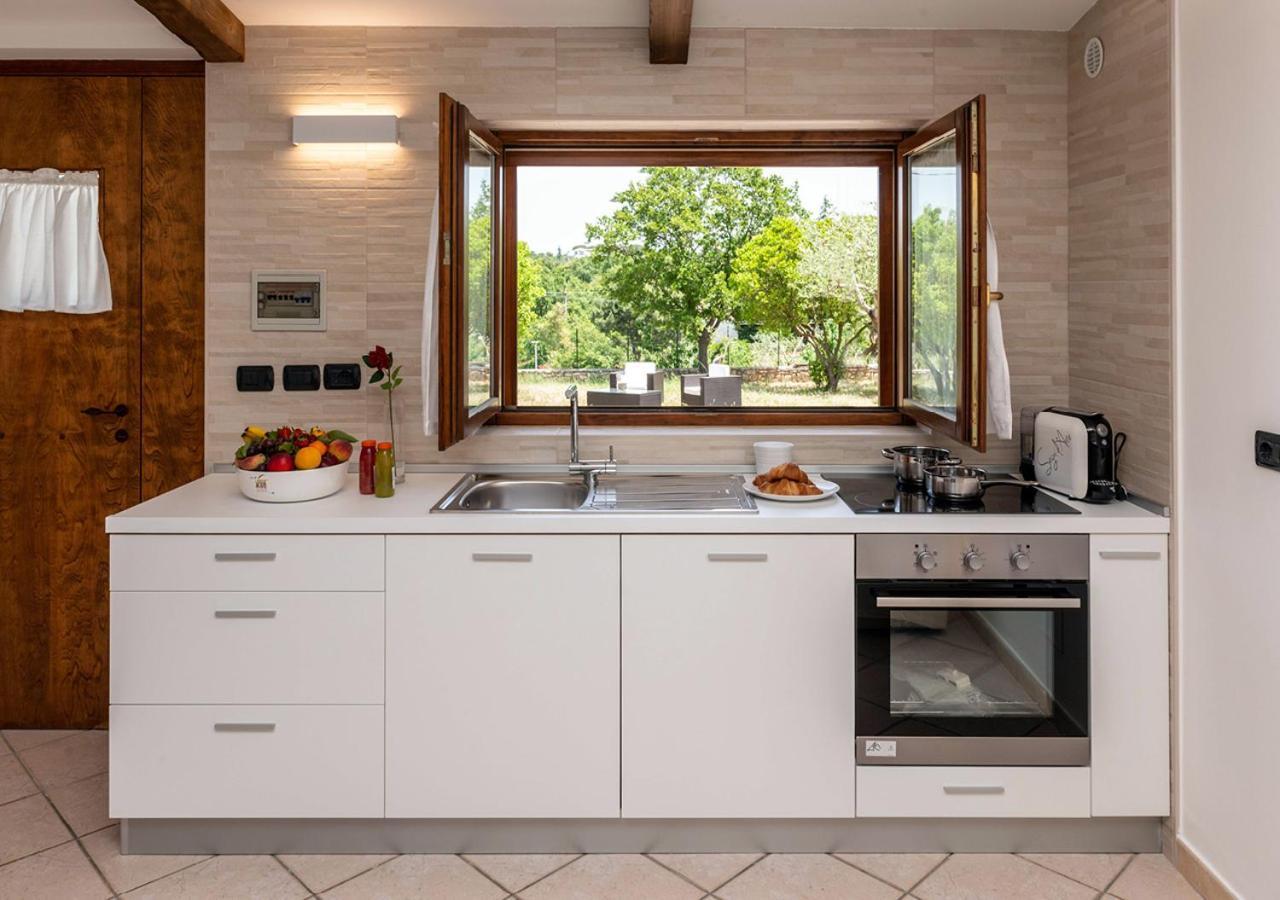 I Trulli Di Eva Apartment Noci Luaran gambar