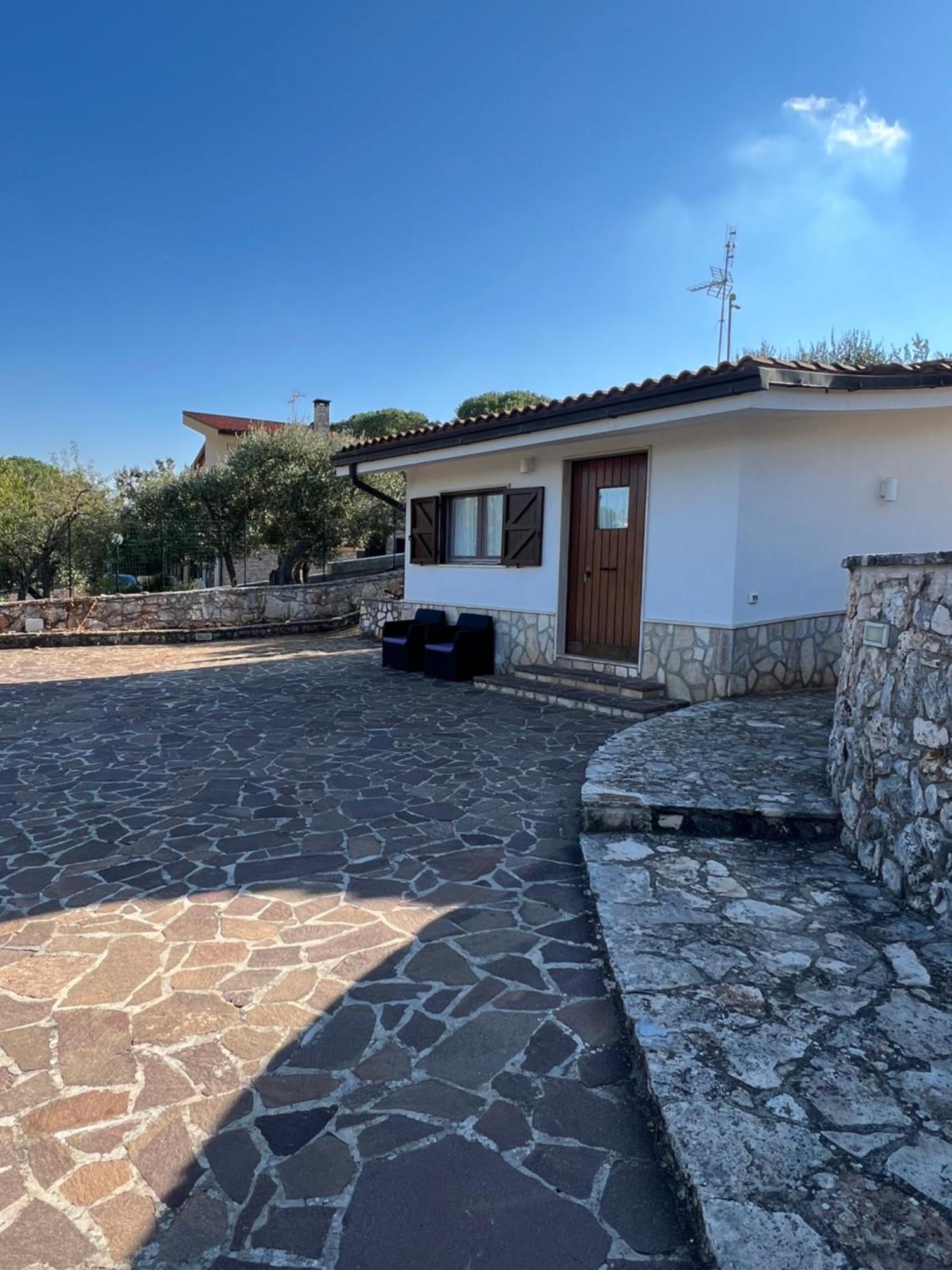 I Trulli Di Eva Apartment Noci Luaran gambar